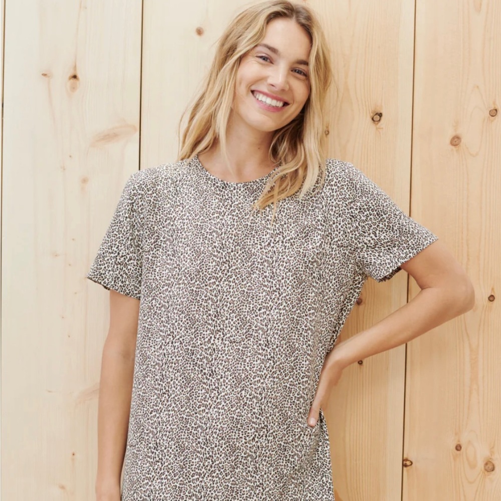 NWT Jenni Kayne Leopard T-Shirt Dress